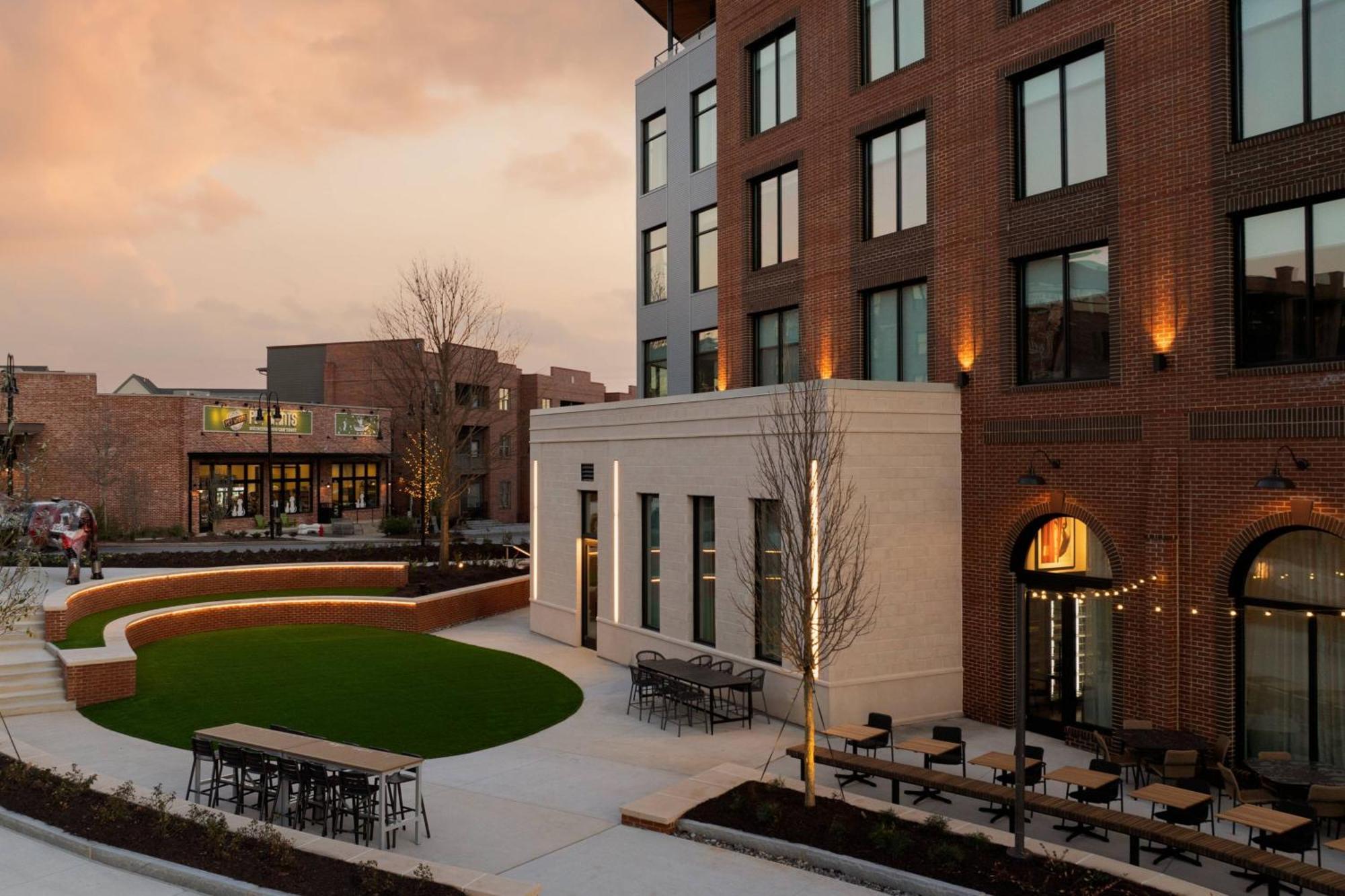Trilith Guesthouse, Fayetteville, Ga, A Tribute Portfolio Hotel Ngoại thất bức ảnh